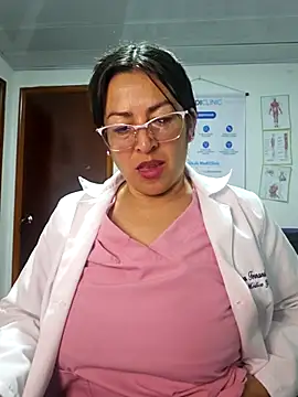 JustSamantha  online show from February 2026 02:19:01 AM