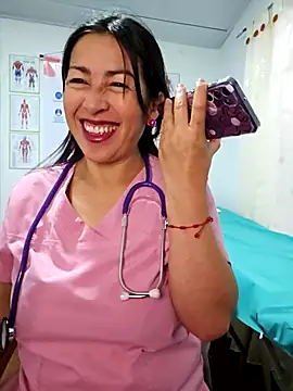 JustSamantha  online show from February 2026 12:35:02 PM