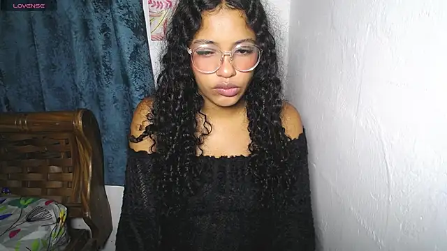 chleo rosse online show from December 2025 01:30:01 PM