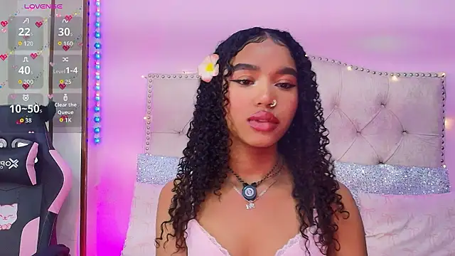 Naom star87 online show from February 2026 08:15:01 PM