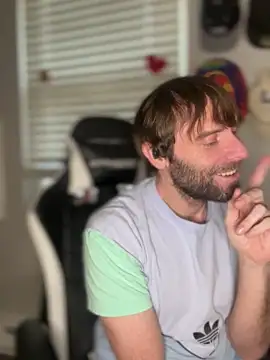 Snapshot of strippingmale1 chatting on November 2025 07:49:02 PM strippingmale1 online show from November 2025 07:49:02 PM