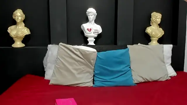 Snapshot of emilyrousee01 chatting on April 2026 07:11:02 PM emilyrousee01 online show from April 2026 07:11:02 PM