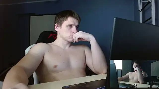 Poliglotjoe1 online show from February 2026 11:44:01 PM