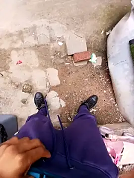 Eezxxx online show from February 2026 09:41:01 AM