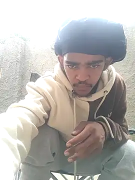 Eezxxx online show from March 2026 11:59:01 AM