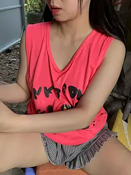 XndSeraphina online show from March 2026 10:53:01 AM