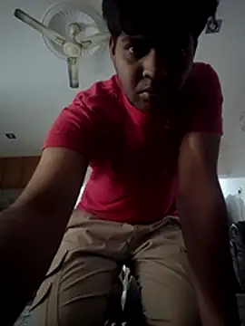 useless muslim01 online show from November 2025 09:53:01 AM