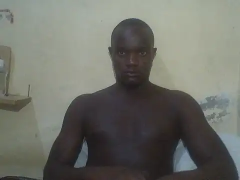 UsTwo  online show from November 2025 09:04:01 PM