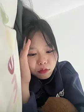 Kiee-lee online show from March 2026 03:15:01 PM