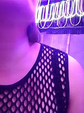 akura-03 online show from December 2025 01:40:02 PM