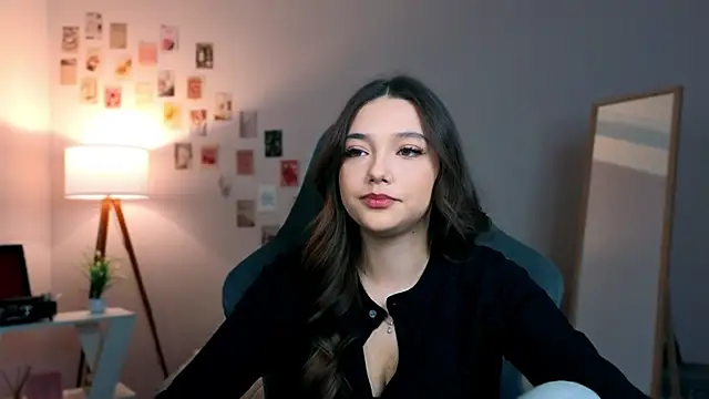 Vexorine online show from February 2026 07:20:02 PM