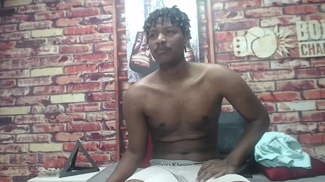 BlackAndAxel online show from December 2025 10:41:02 PM