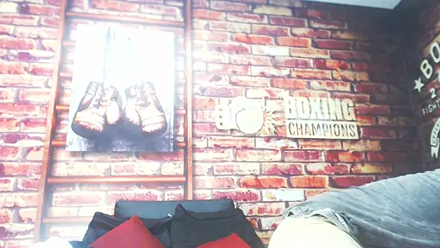 BlackAndAxel online show from April 2026 10:32:01 PM