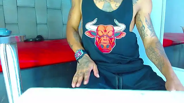 Hot Latino x online show from April 2026 12:54:01 PM