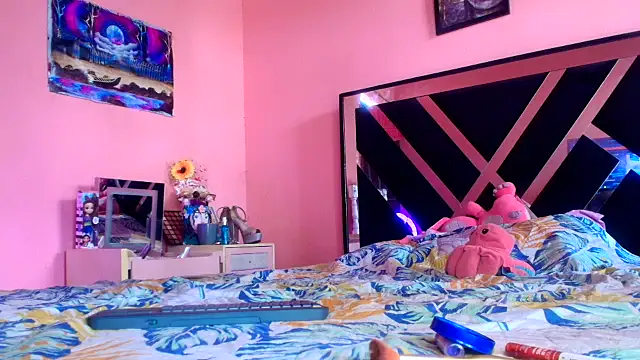 Venus2357 online show from March 2026 04:39:02 PM