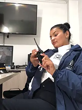 Snapshot of Rosa_Vidal_ chatting on November 2025 07:03:01 PM Rosa Vidal online show from November 2025 07:03:01 PM