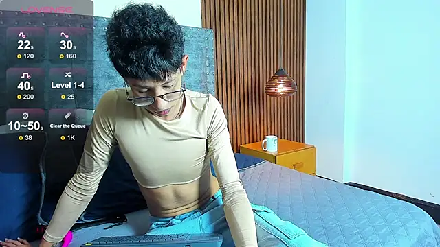 Snapshot of alan_bless18 chatting on December 2025 06:58:01 PM alan bless18 online show from December 2025 06:58:01 PM