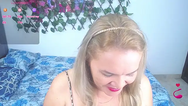 Sara star1 online show from November 2025 01:33:02 PM