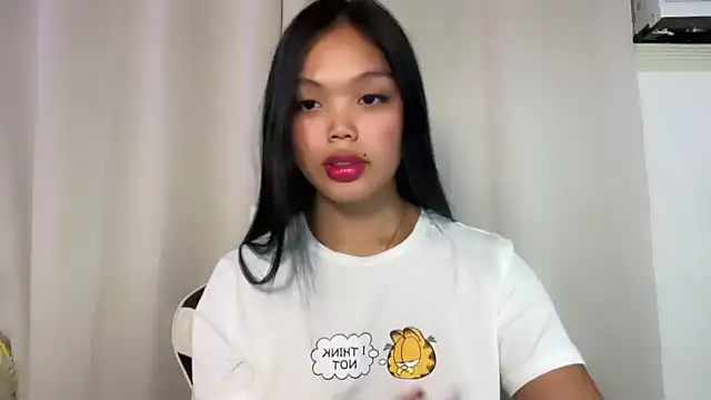 Snapshot of Somefun_molly chatting on November 2025 04:51:01 PM Somefun molly online show from November 2025 04:51:01 PM