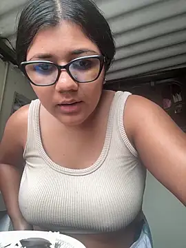 AlexisAndMartina3 online show from December 2025 02:02:02 PM