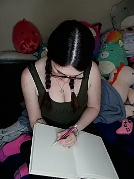 LaylaLucis online show from January 2026 11:20:01 PM