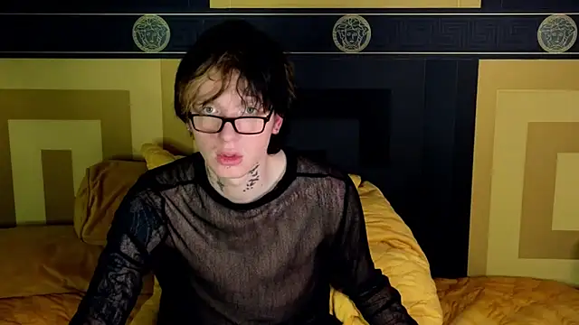 TRAVIS CLAS online show from November 2025 12:31:01 AM