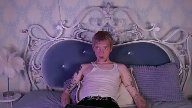 TRAVIS CLAS online show from November 2025 08:33:02 PM