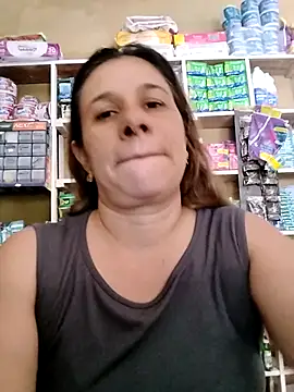 MIA-LARIOS online show from April 2026 03:53:02 PM