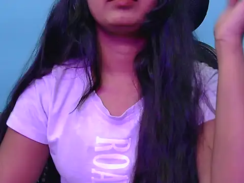 Hii Anika online show from November 2025 06:02:02 AM