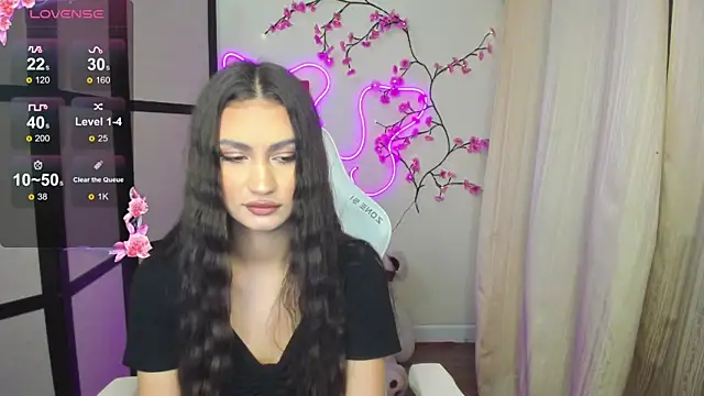 AdeleLuu online show from November 2025 01:37:02 AM