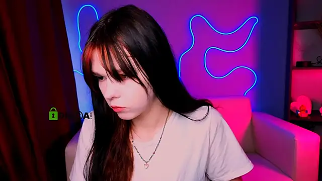 Snapshot of erica_murray chatting on December 2025 10:24:01 AM erica murray online show from December 2025 10:24:01 AM