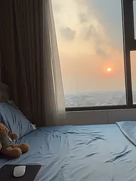 Queen-of-Love online show from January 2026 09:59:01 AM