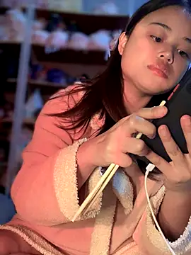 Snapshot of Toffee-00 chatting on November 2025 10:41:02 AM Toffee-00 online show from November 2025 10:41:02 AM