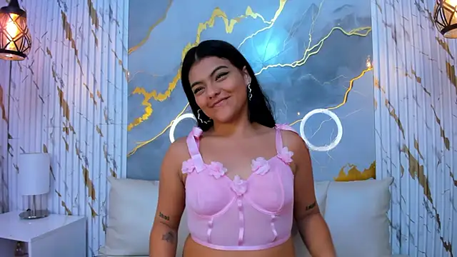 NIKIBUNNY online show from November 2025 12:17:01 PM