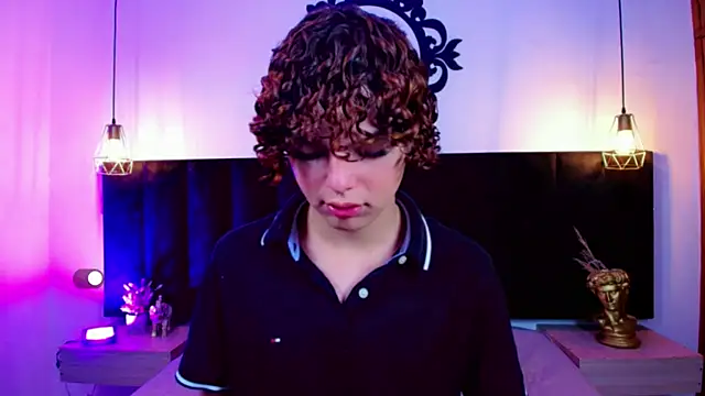 Skyee angel online show from January 2026 08:01:01 PM