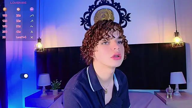 Skyee angel online show from March 2026 07:52:01 PM