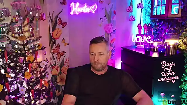 Hunter Fl online show from March 2026 05:43:01 PM