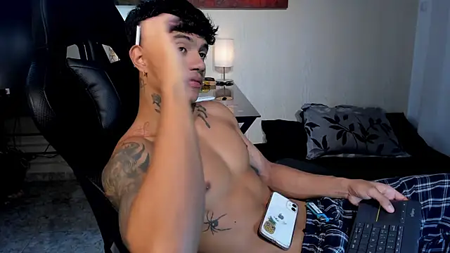 aress damon online show from December 2025 10:05:01 PM