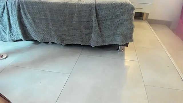 Snapshot of Mysterius_Woman chatting on February 2026 12:59:02 PM Mysterius Woman online show from February 2026 12:59:02 PM