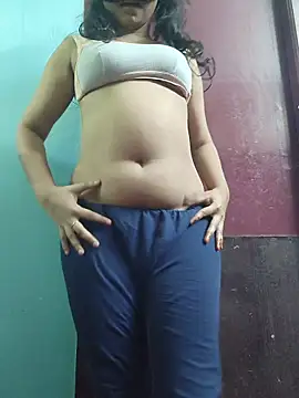 Snapshot of SameeraReddy19 chatting on February 2026 01:09:02 PM SameeraReddy19 online show from February 2026 01:09:02 PM