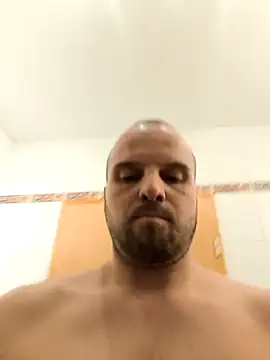 Phoenix2310 online show from February 2026 02:21:02 PM