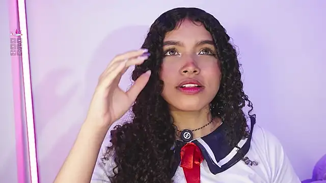 EloiseSweetxx online show from April 2026 03:37:02 AM