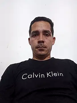 Snapshot of Logan_hetero1 chatting on November 2025 04:48:02 AM Logan hetero1 online show from November 2025 04:48:02 AM