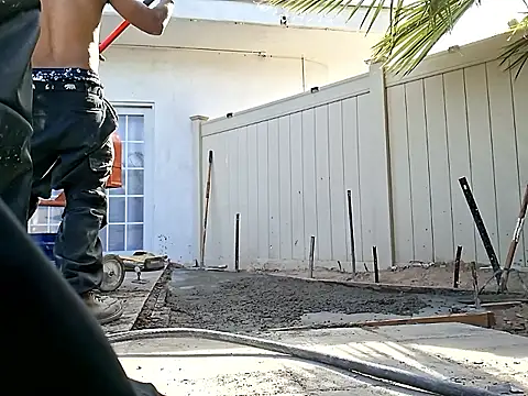 Snapshot of MTheRealrDLlongCrippler chatting on February 2026 09:35:01 PM MTheRealrDLlongCrippler online show from February 2026 09:35:01 PM