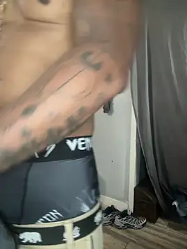 Snapshot of MTheRealrDLlongCrippler chatting on March 2026 12:56:01 PM MTheRealrDLlongCrippler online show from March 2026 12:56:01 PM