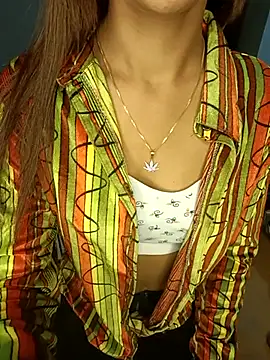 Snapshot of LOVELY_BABYJI chatting on December 2025 07:31:01 PM LOVELY BABYJI online show from December 2025 07:31:01 PM