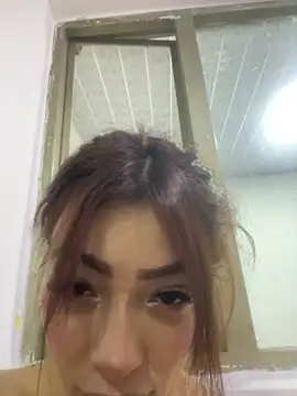 Snapshot of DAKOTA_SAKURA chatting on May 2026 01:01:01 AM DAKOTA SAKURA online show from May 2026 01:01:01 AM
