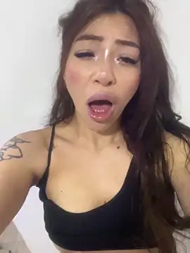 Snapshot of DAKOTA_SAKURA chatting on May 2026 12:52:02 AM DAKOTA SAKURA online show from May 2026 12:52:02 AM