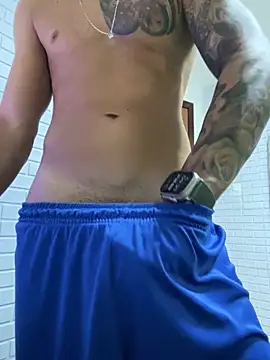 enzofelipe online show from November 2025 12:18:01 PM