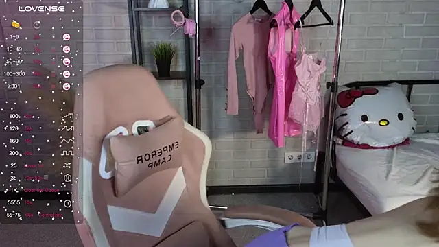 Ginger Kristin online show from March 2026 02:02:01 AM